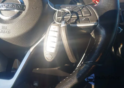 2020 Nissan Rogue Sv Intelligent Awd z USA, uszkodzony, nr VIN JN8AT2MV9LW113948